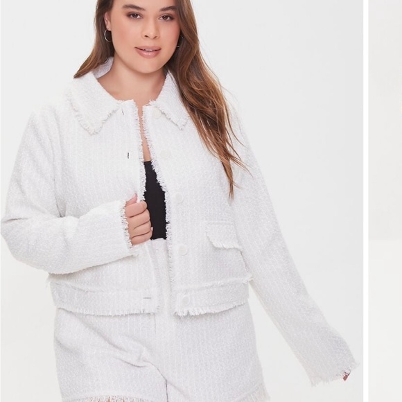COMPLETE SET ⭐️ White Tweed Short and Jacket Set/Co-ord - Picture 2 of 6
